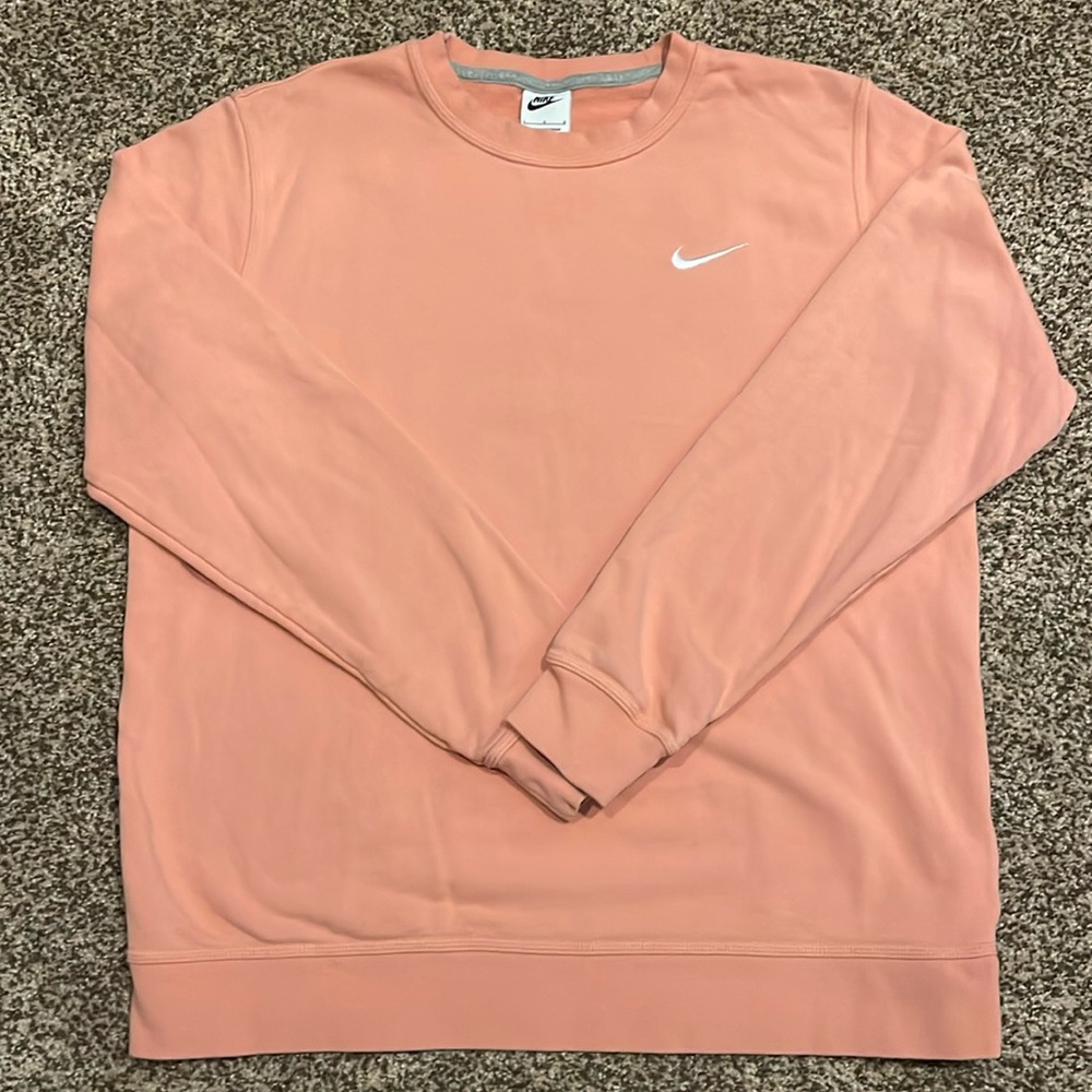 Nike Women’s Sweatshirt - salmon/light peach